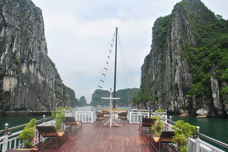 Scam alert about Halong Bay