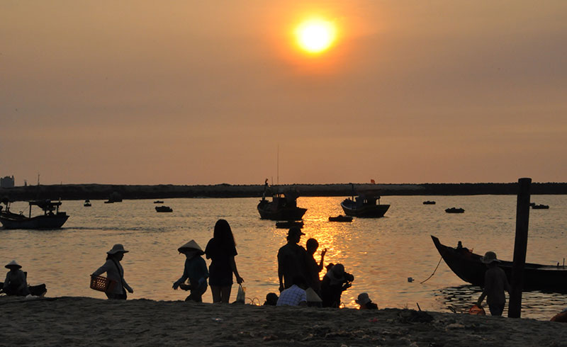 fishing-village-van-don-island