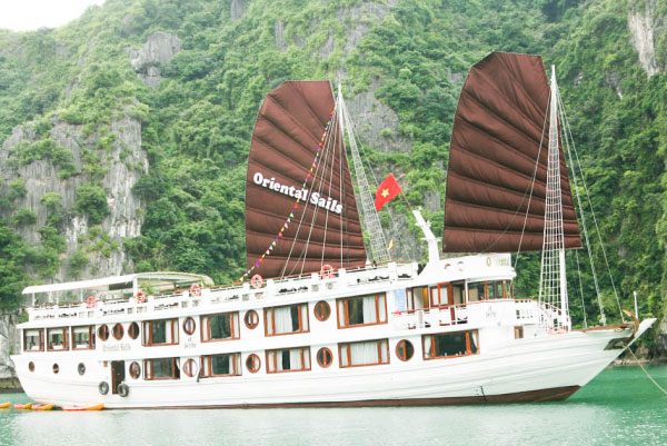 3 Star Oriental Sails - Halong Bay