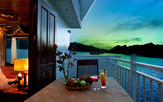 Pelican cruise, Ha Long Bay
